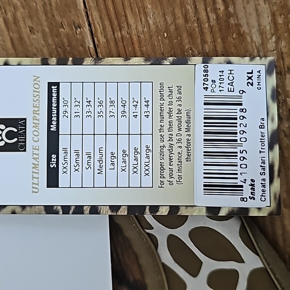 Cheata Equestrian Safari Trotter Bra Ultimate Compression NWT Snake Multi XXS - Picture 6 of 7